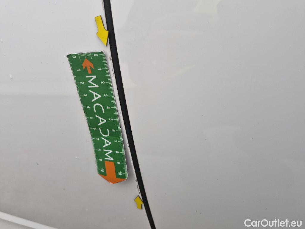  Peugeot  208  Premium 1.5 HDi 100CV BVM6 E6d #24