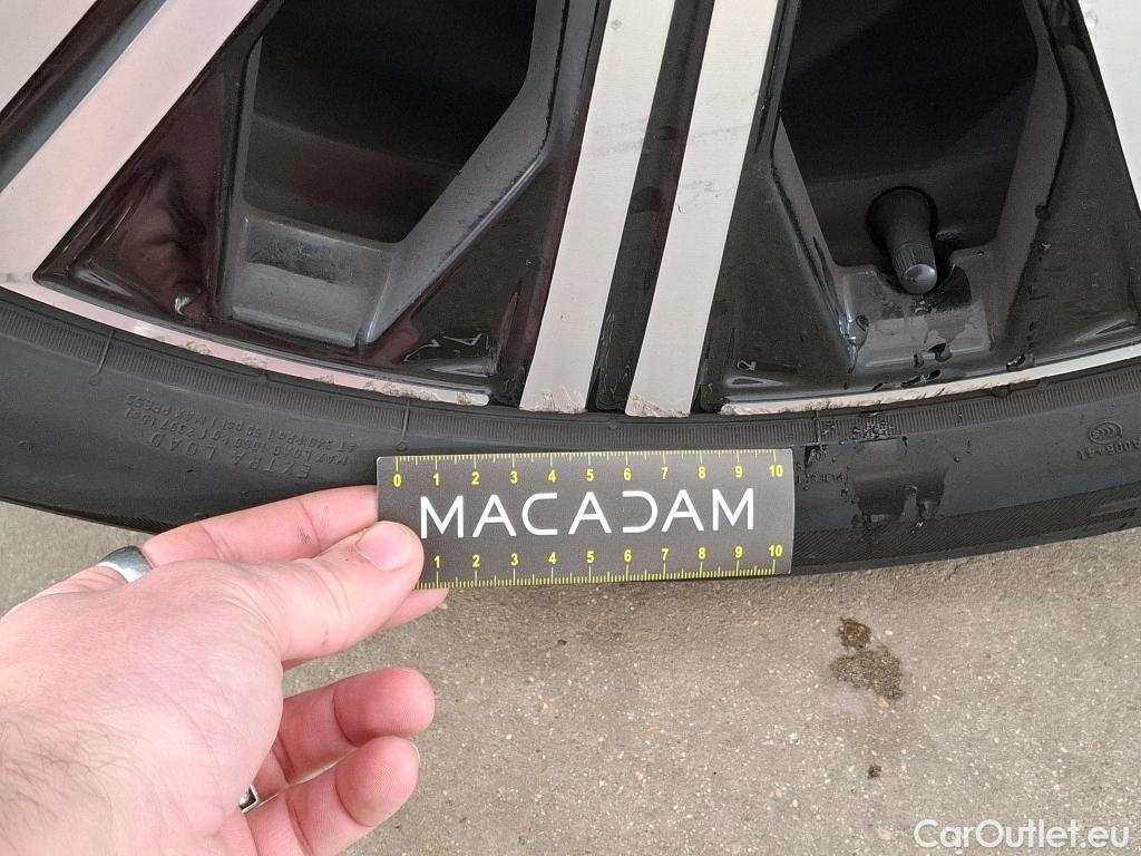  Volvo  XC90 VOLVO  / 2019 / 5P / SUV Recharge T8 AWD GT 8 Inscription #14