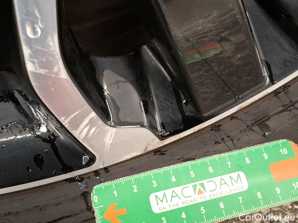  Land Rover  Range Rover Sport LAND ROVER  / 2017 / 5P / SUV P400e 2.0 PHEV 404ch HSE Dynamic Auto #35