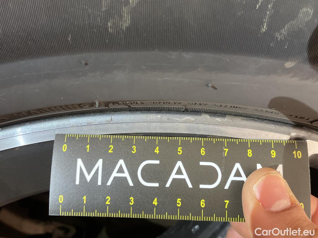  Mercedes  G-Klasee MERCEDES-BENZ GLC Coupe / 2019 / 5P / Coupé GLC 220 d Business Line 4Matic #11