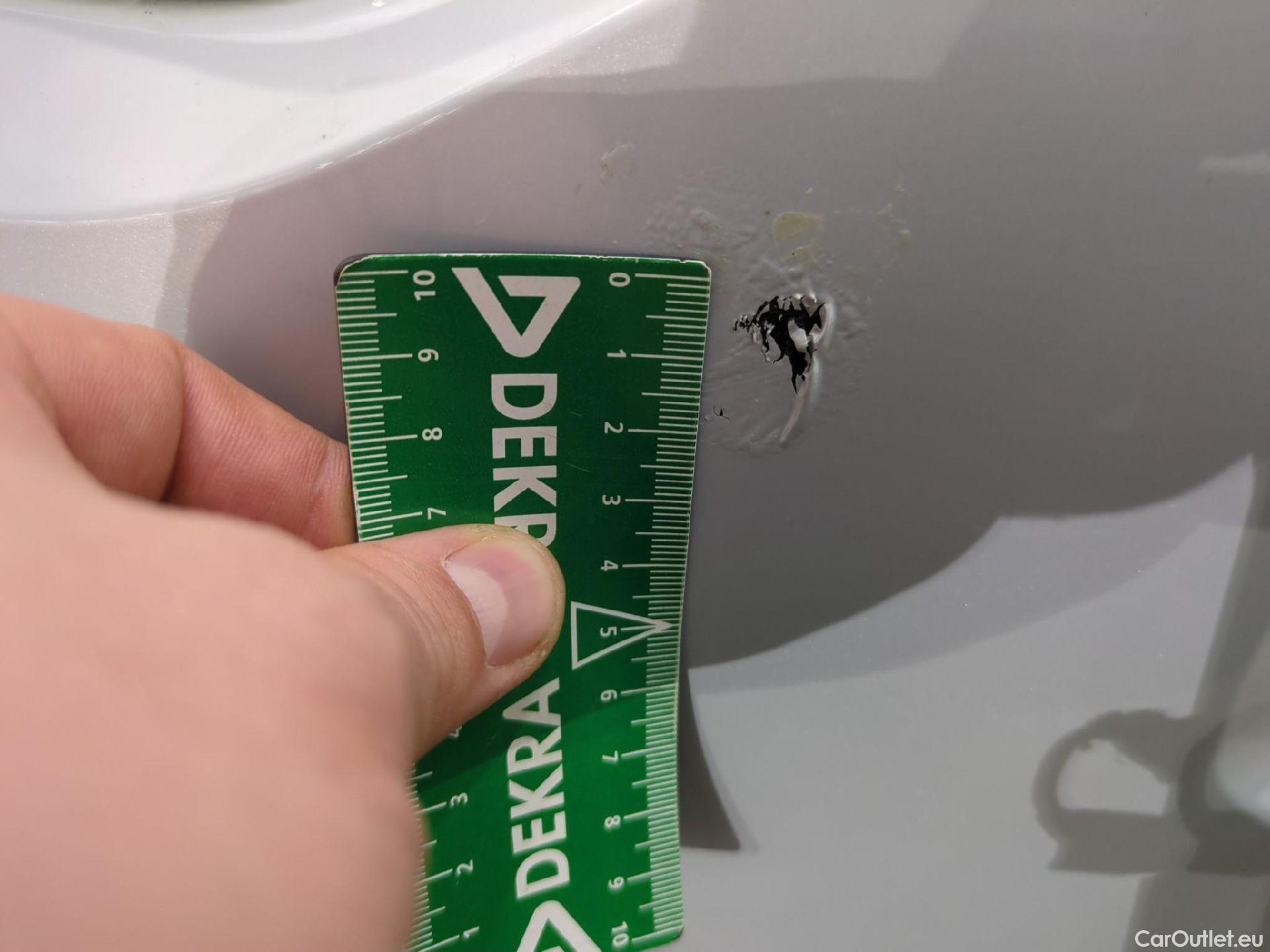  Volkswagen  T-ROC VOLKSWAGEN  / 2017 / 5P / SUV 1.0 TSI 110 LOUNGE #8