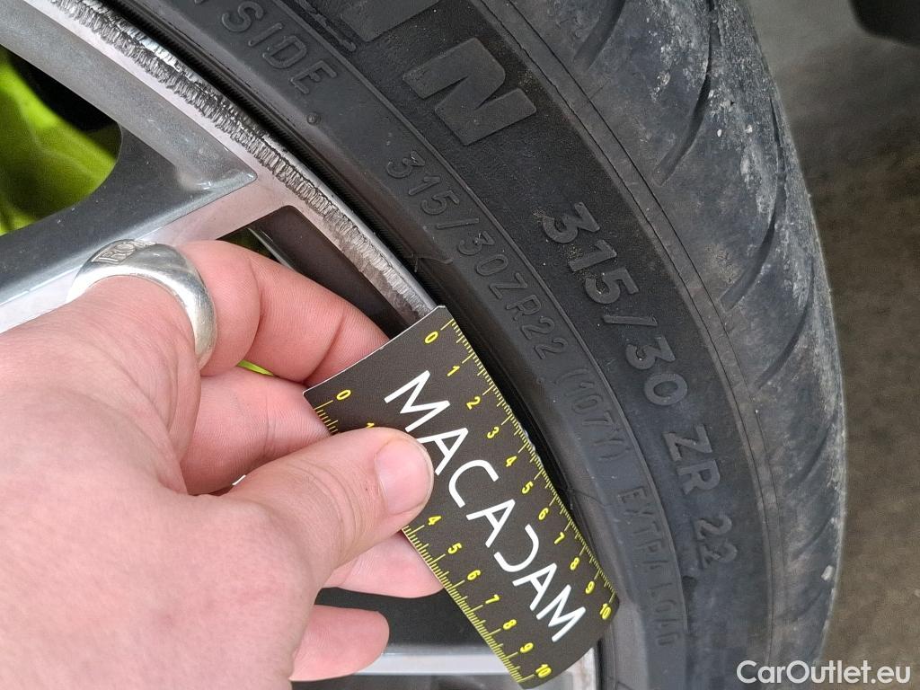  Porsche  Cayenne PORSCHE  Coupé / 2019 / 5P / SUV 3.0 V6 E-HYBRID AUTO #3