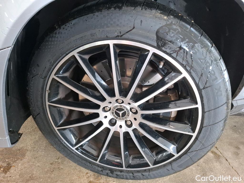  Mercedes  G-Klasee MERCEDES-BENZ GLE / 2020 / 5P / SUV GLE 350 de 4MATIC AMG Line #10