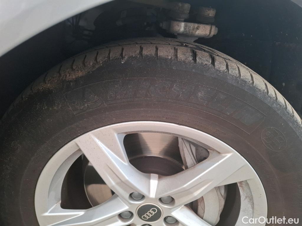  Audi  Q5 AUDI  / 2020 / 5P / SUV 50 TFSI e 299 QTT S TRONIC 7 S LINE #8