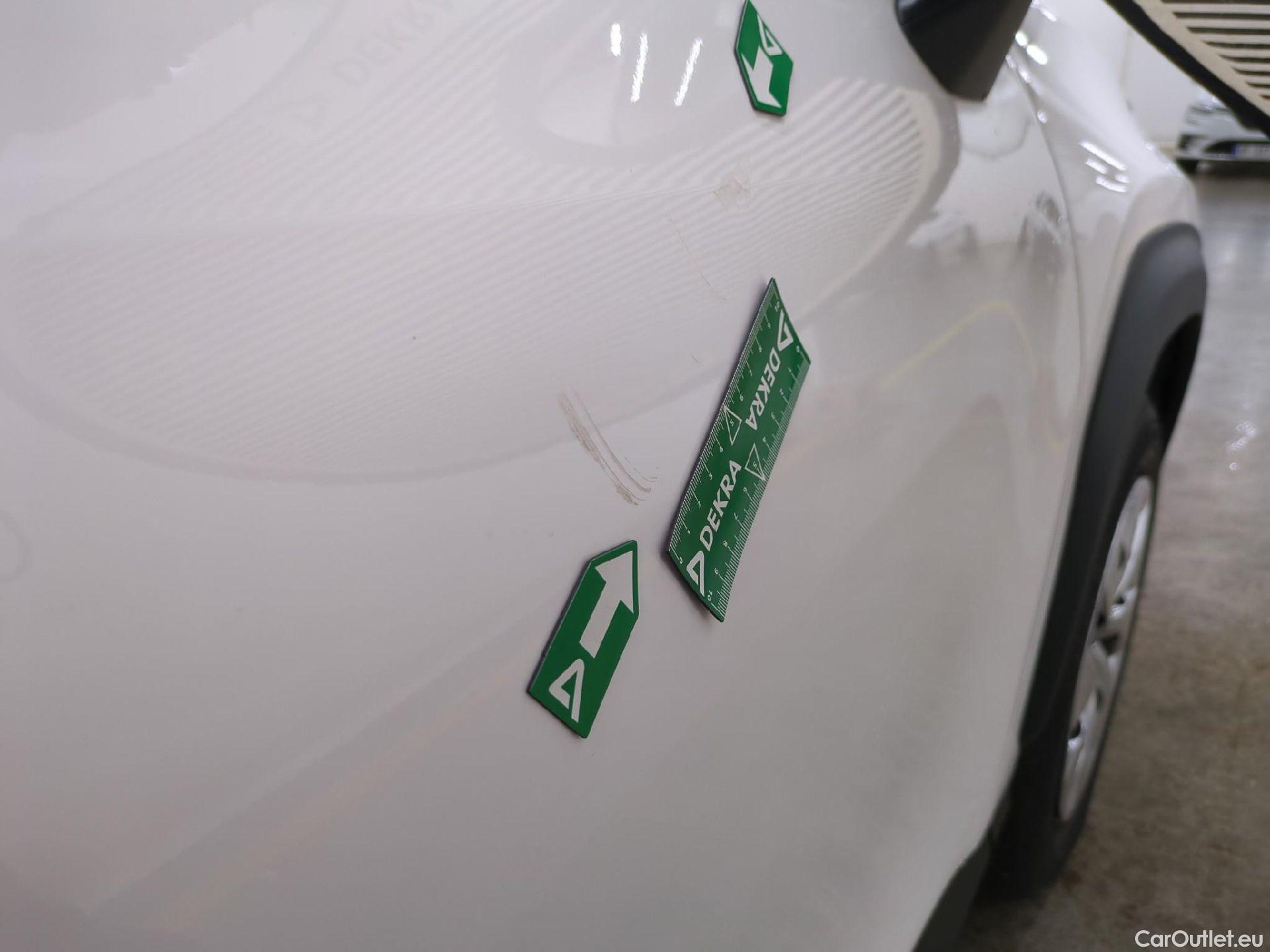  Toyota  Yaris Cross TOYOTA  Hybride / 2021 / 5P / SUV 1.5 HYBRID 116H DYNAMIC AUTO #7