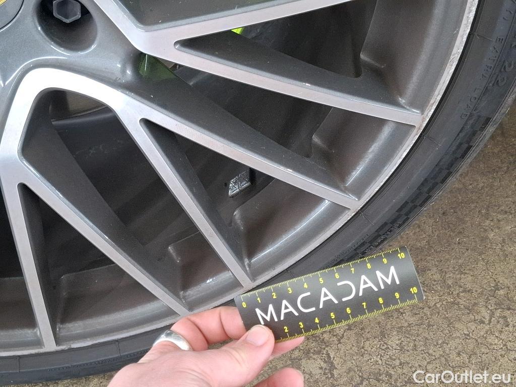  Porsche  Cayenne PORSCHE  Coupé / 2019 / 5P / SUV 3.0 V6 E-HYBRID AUTO #30