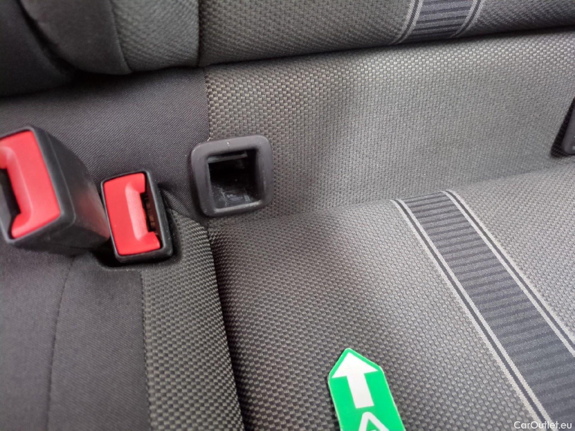  Volkswagen  T-ROC VOLKSWAGEN  / 2017 / 5P / SUV 1.0 TSI 110 LOUNGE #6