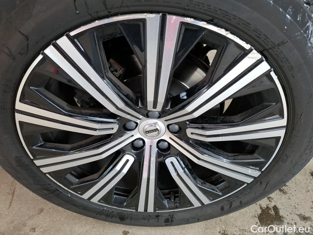  Volvo  XC90 VOLVO  / 2019 / 5P / SUV Recharge T8 AWD GT 8 Inscription #16