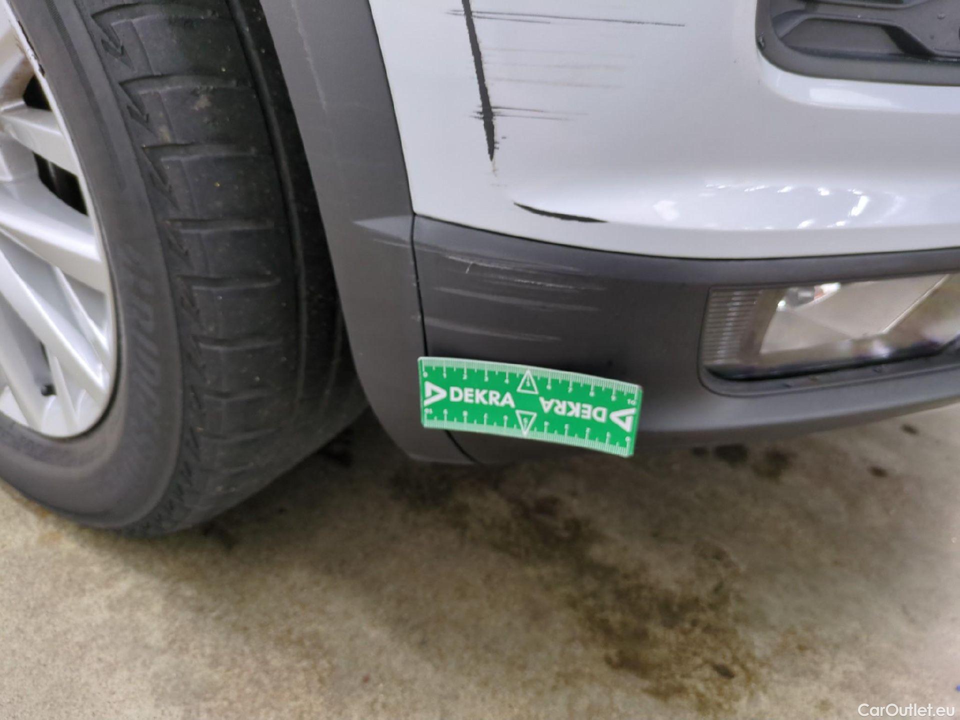  Volkswagen  T-ROC VOLKSWAGEN  / 2017 / 5P / SUV 1.0 TSI 110 LOUNGE #13