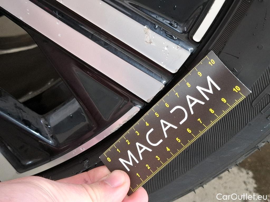  Volvo  XC90 VOLVO  / 2019 / 5P / SUV Recharge T8 AWD GT 8 Inscription #20