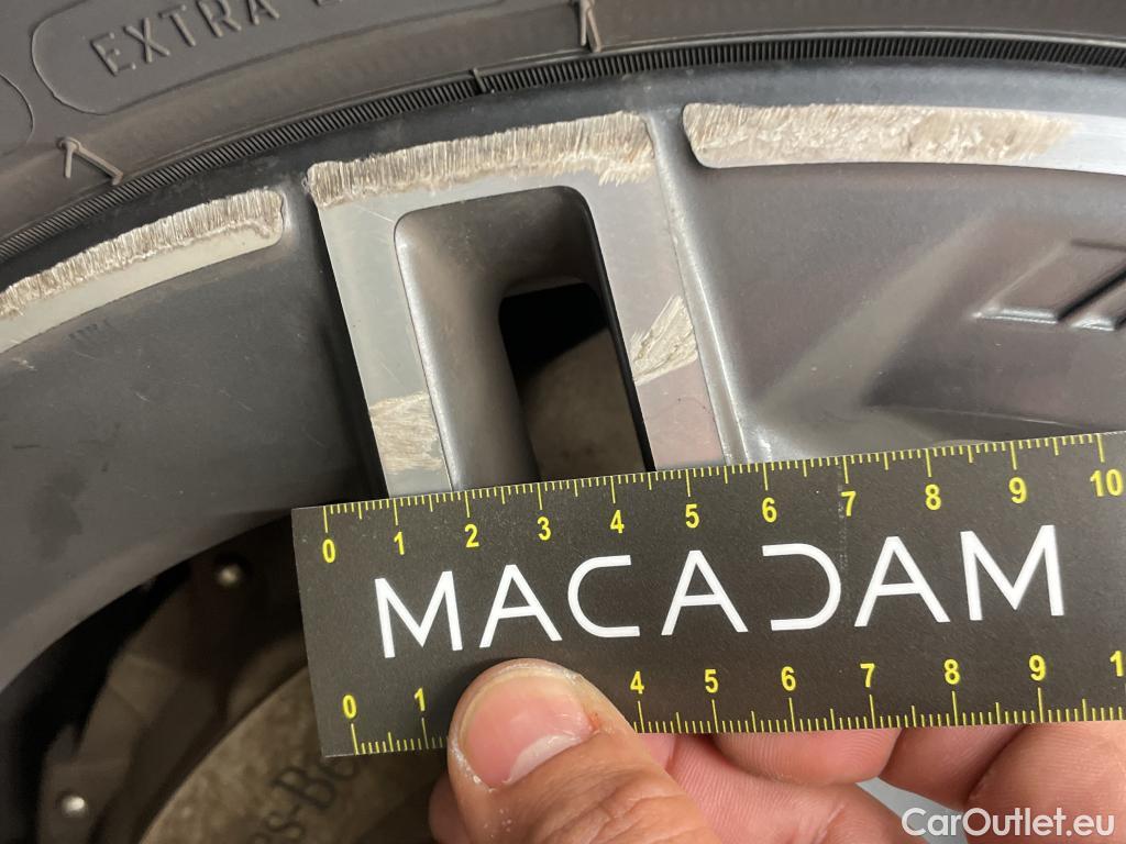  Mercedes  G-Klasee MERCEDES-BENZ GLC Coupe / 2019 / 5P / Coupé GLC 220 d Business Line 4Matic #4