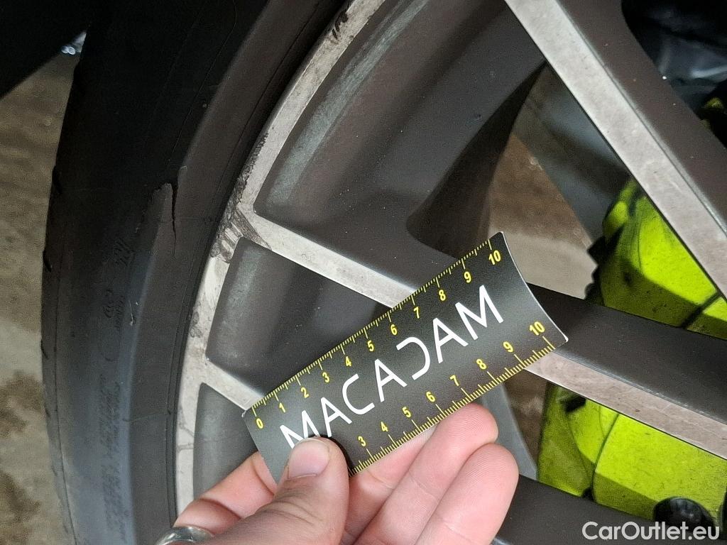  Porsche  Cayenne PORSCHE  Coupé / 2019 / 5P / SUV 3.0 V6 E-HYBRID AUTO #23