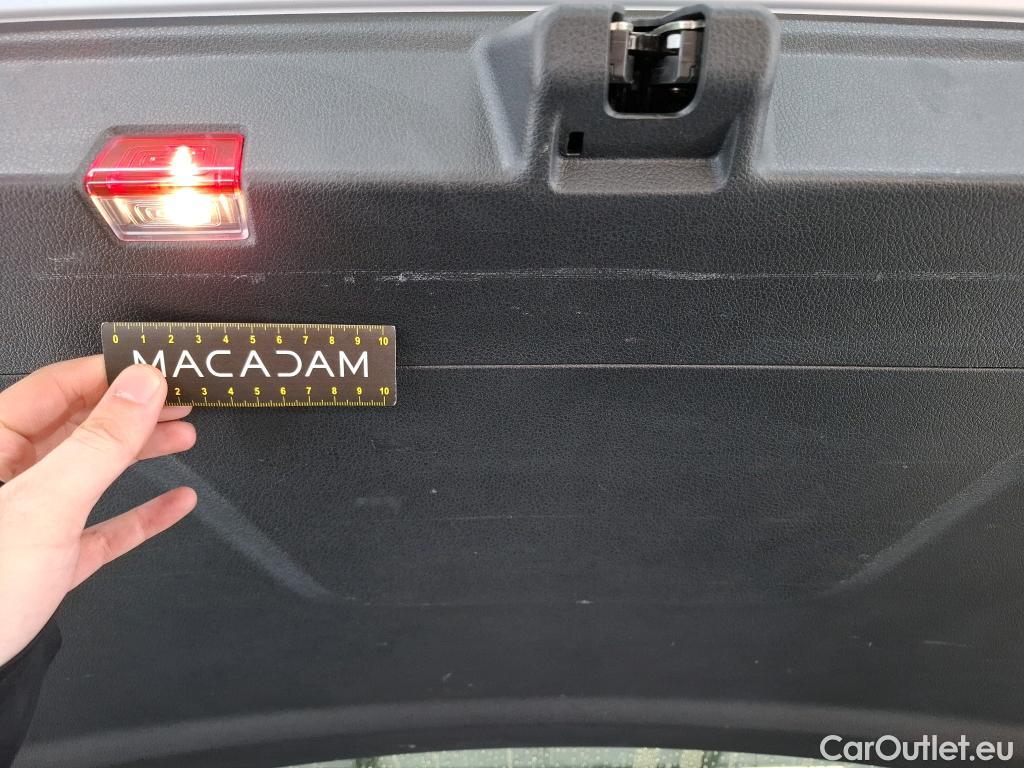  Mercedes  G-Klasee MERCEDES-BENZ GLE / 2020 / 5P / SUV GLE 350 de 4MATIC AMG Line #7