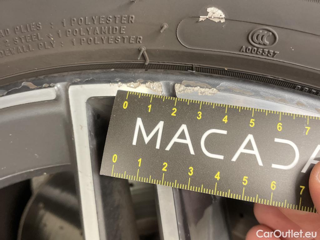  Mercedes  G-Klasee MERCEDES-BENZ GLC Coupe / 2019 / 5P / Coupé GLC 220 d Business Line 4Matic #7