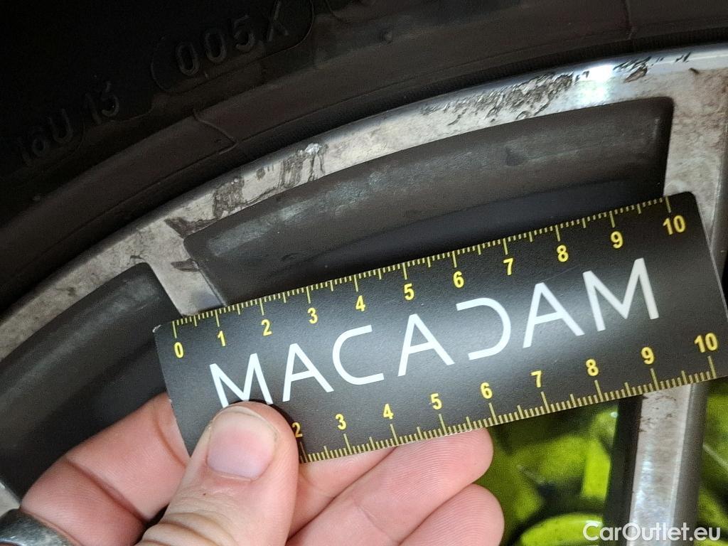  Porsche  Cayenne PORSCHE  Coupé / 2019 / 5P / SUV 3.0 V6 E-HYBRID AUTO #22