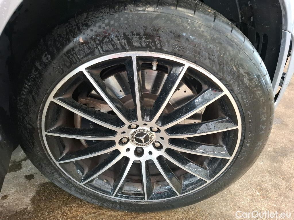  Mercedes  G-Klasee MERCEDES-BENZ GLE / 2020 / 5P / SUV GLE 350 de 4MATIC AMG Line #2