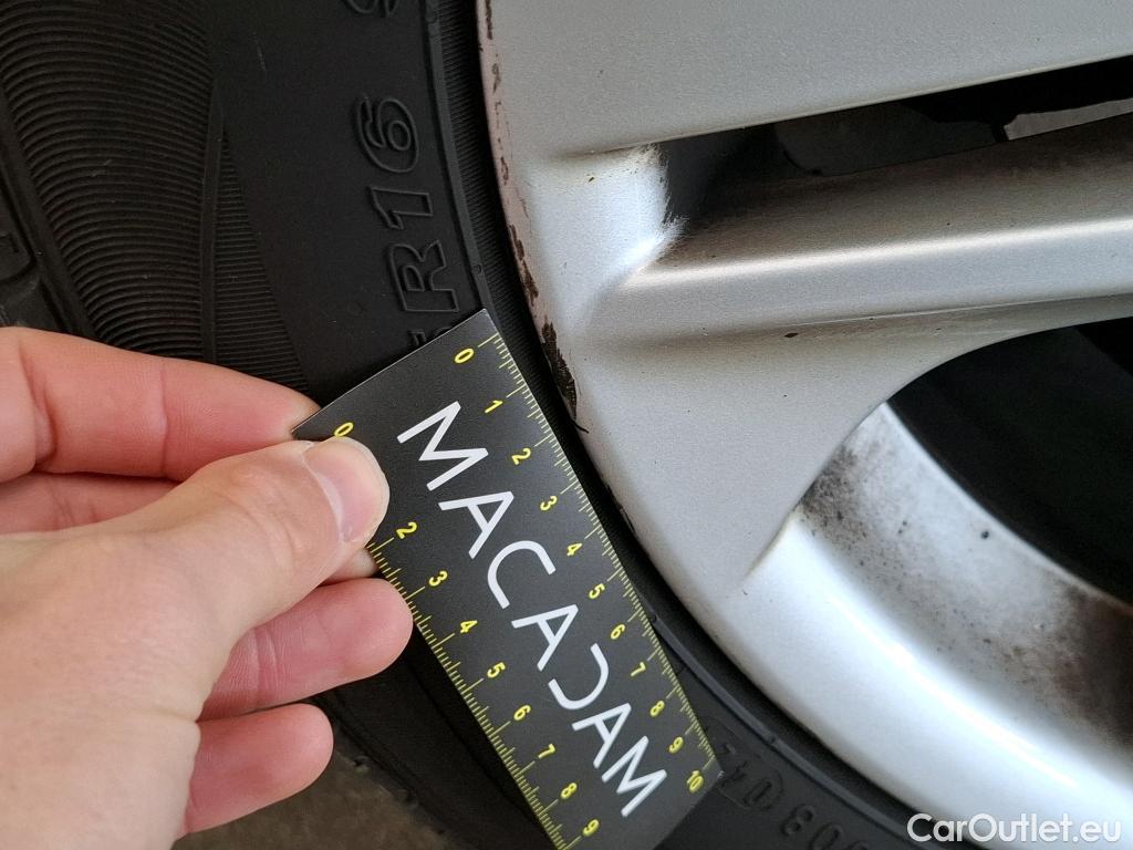  Toyota  Corolla TOYOTA  Touring Sports / 2018 / 5P / Break Hybride 122h Dynamic Business Beyond Zer #53