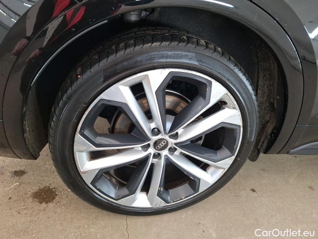  Audi  Q5 AUDI  / 2020 / 5P / SUV 50 TFSI e 299 QTT S TRONIC 7 AVUS #1