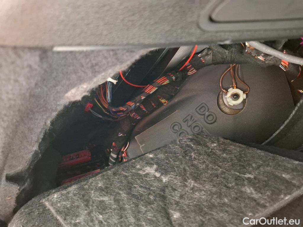  Audi  Q5 AUDI  / 2018 / 5P / SUV 55 TFSI e 367 QTT S TRONIC 7 S LINE #24