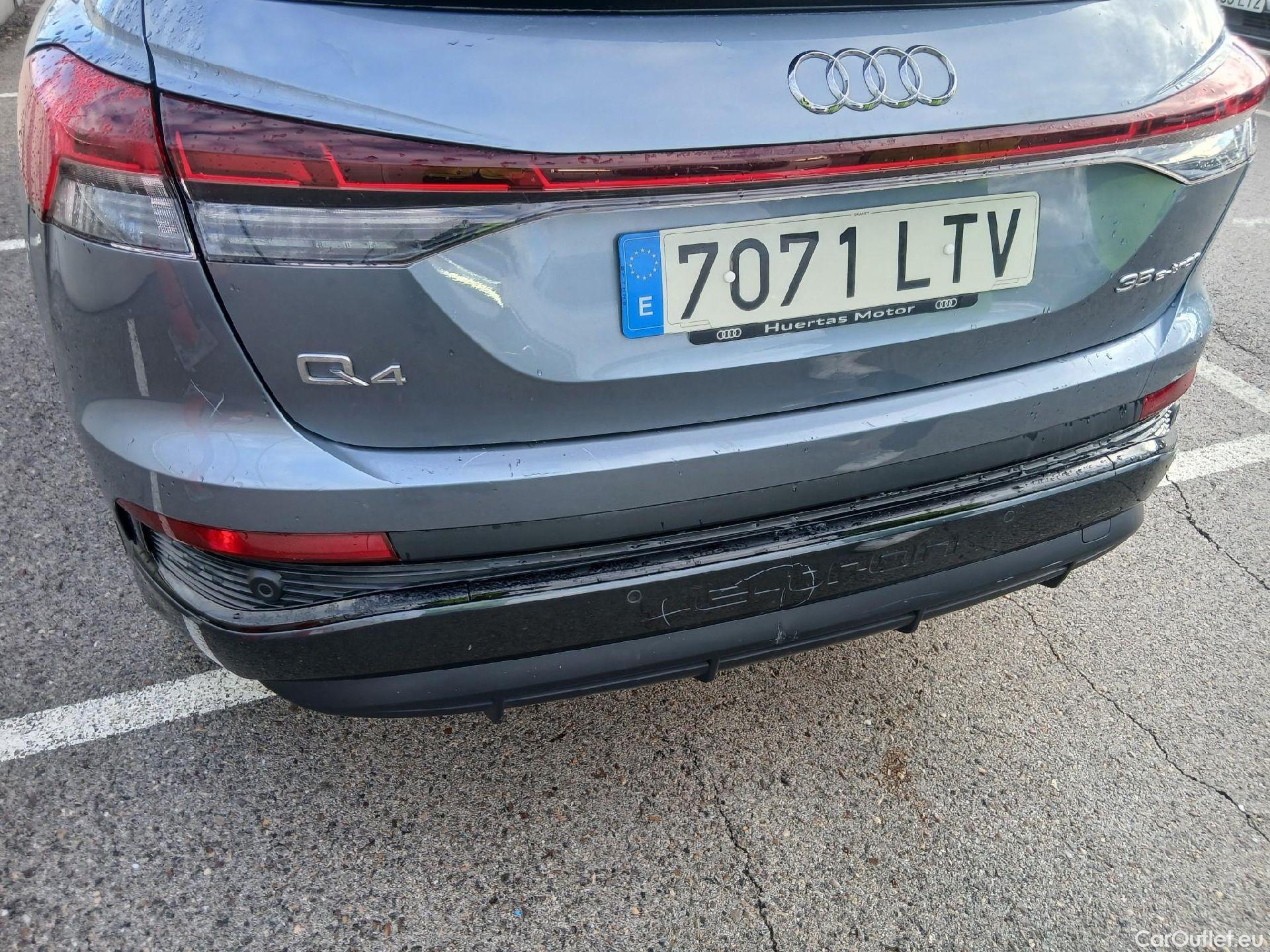  Audi  Q4 E-Tron AUDI Q4 Sportback e-tron / 2021 / 5P / todoterreno Black line edition 35 e-tron 125kW 55kWh #70