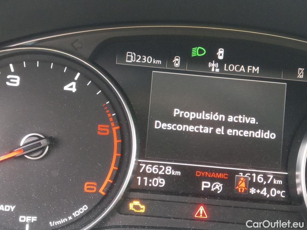  Audi  A4 AUDI  / 2019 / 4P / sedán Advanced 30 TDI 100kW (136CV) S tronic #23