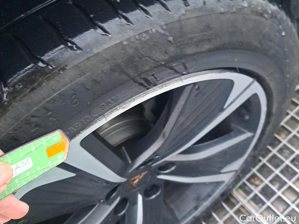  Cupra  Formentor CUPRA  / 2020 / 5P / todoterreno 1.4 e-Hybrid 150kW (204 CV) DSG (AC) #7