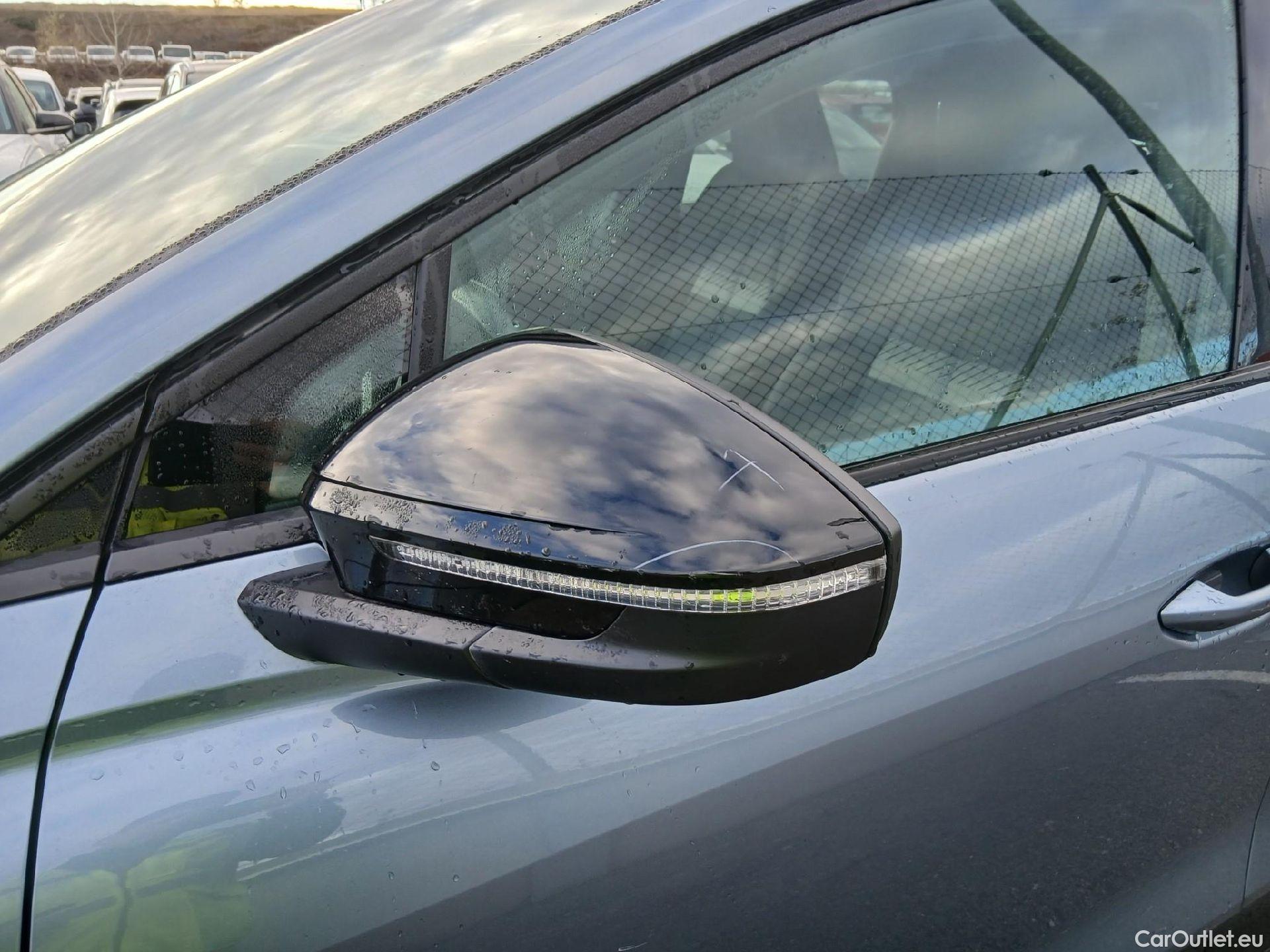  Audi  Q4 E-Tron AUDI Q4 Sportback e-tron / 2021 / 5P / todoterreno Black line edition 35 e-tron 125kW 55kWh #58