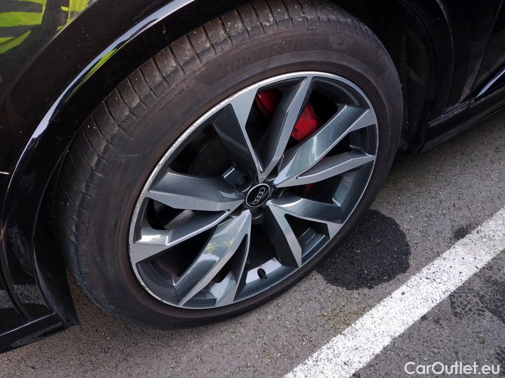  Audi  Q7 AUDI  / 2019 / 5P / todoterreno S line 60 TFSIe 335kW(456CV) quattro tip #10