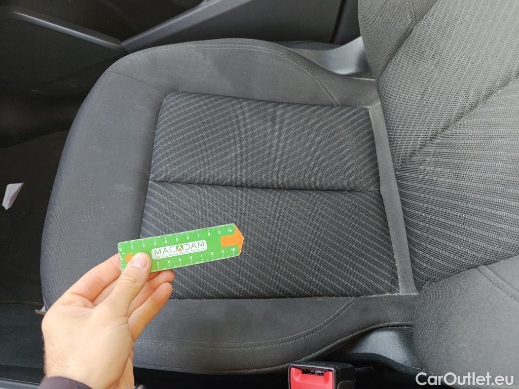  Land Rover  Discovery AUDI Q5 / 2020 / 5P / todoterreno Advanced 35 TDI 120kW S tronic (AC2) #13