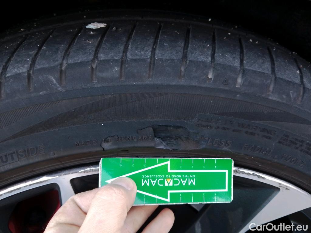  Audi  Q7 AUDI  / 2019 / 5P / todoterreno S line 60 TFSIe 335kW(456CV) quattro tip #2