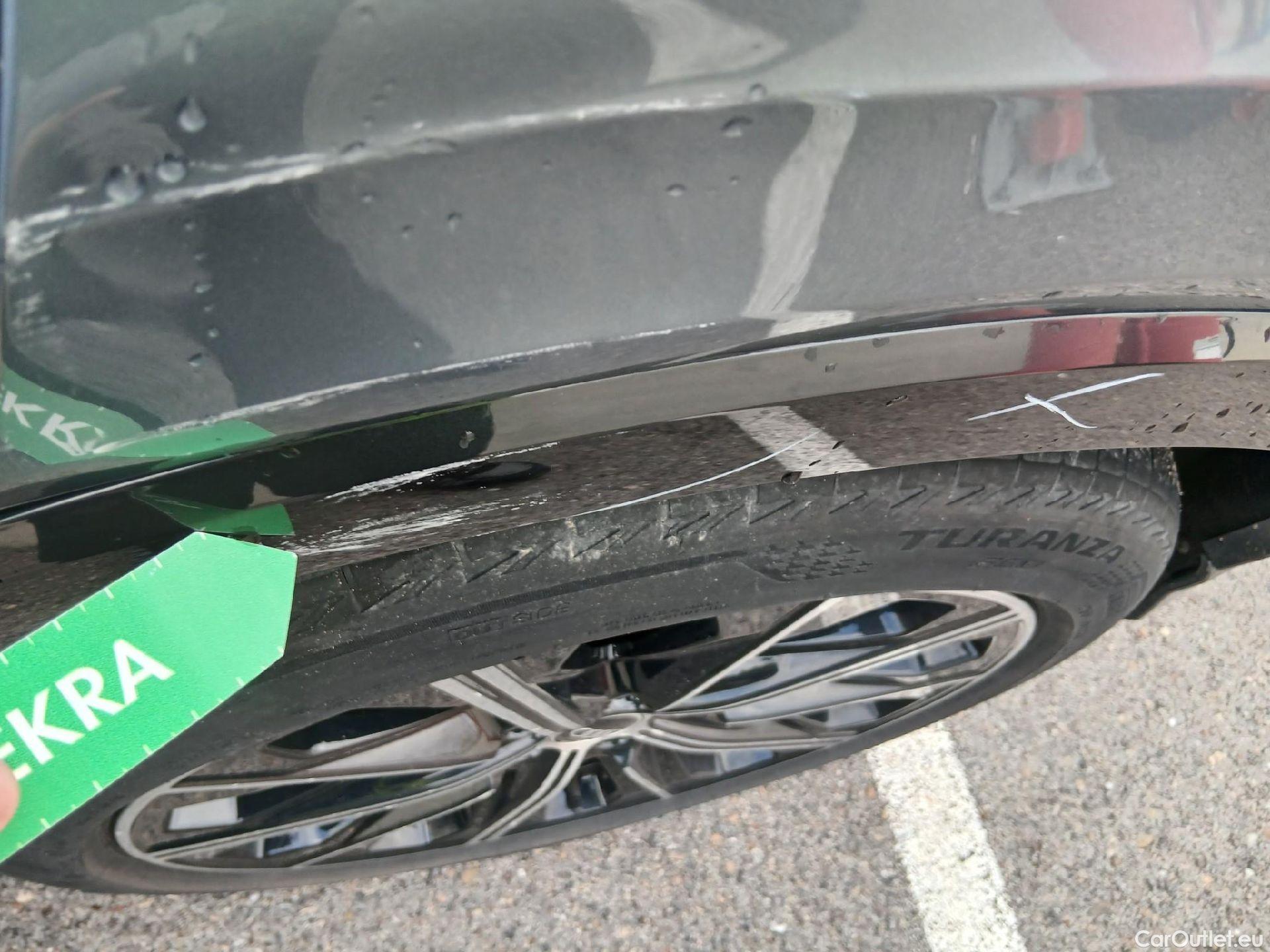  Audi  Q4 E-Tron AUDI Q4 Sportback e-tron / 2021 / 5P / todoterreno Black line edition 35 e-tron 125kW 55kWh #64