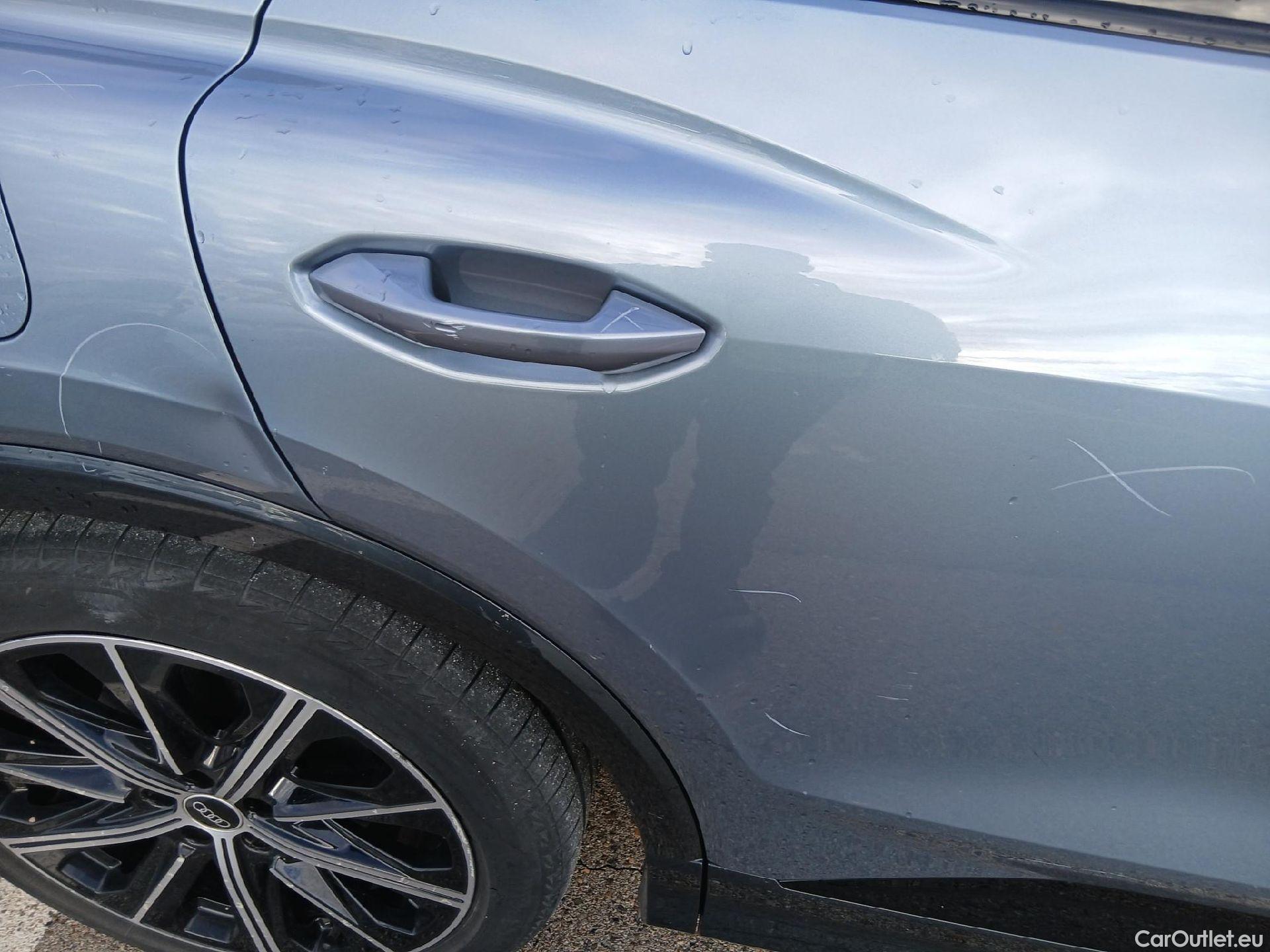  Audi  Q4 E-Tron AUDI Q4 Sportback e-tron / 2021 / 5P / todoterreno Black line edition 35 e-tron 125kW 55kWh #78