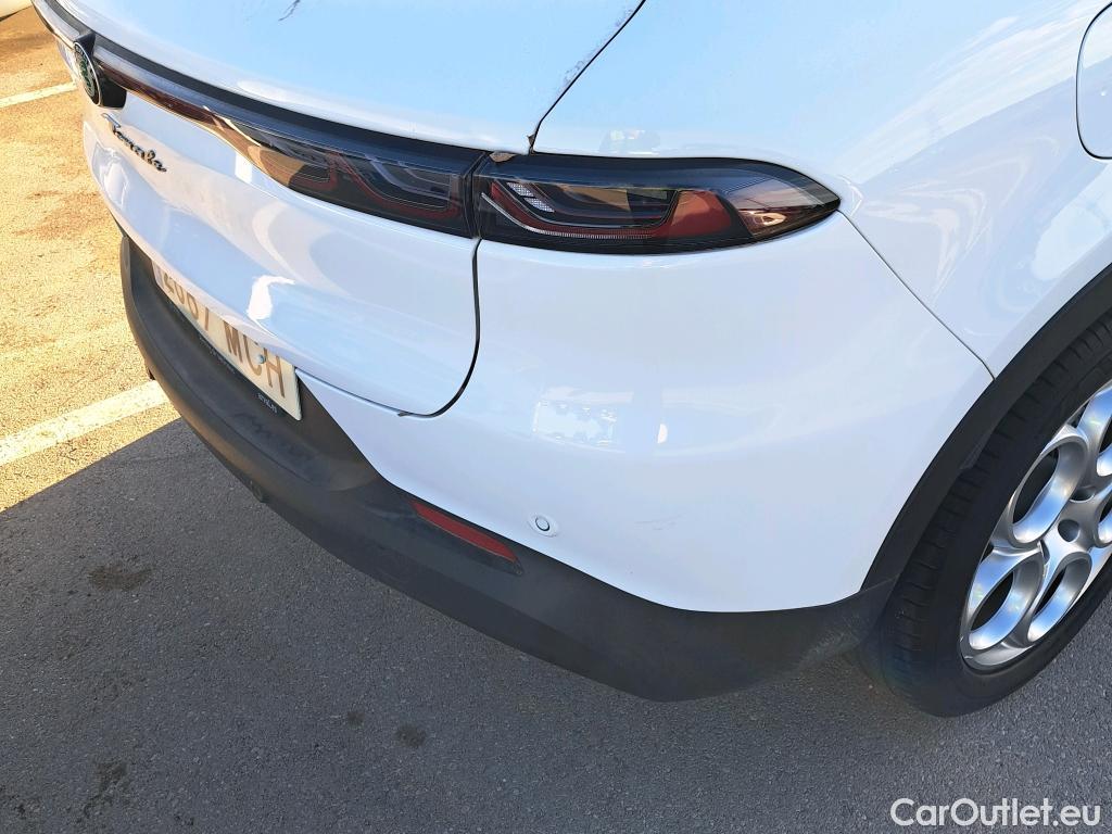  Alfa Romeo  TONALE Alfa Romeo  / 2022 / 5P / todoterreno 1.5 MHEV GASOLINA 130 CV SPRINT FWD #9