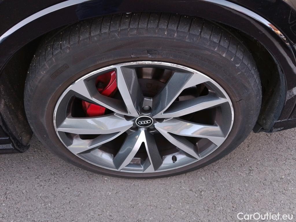  Audi  Q7 AUDI  / 2019 / 5P / todoterreno S line 60 TFSIe 335kW(456CV) quattro tip #1