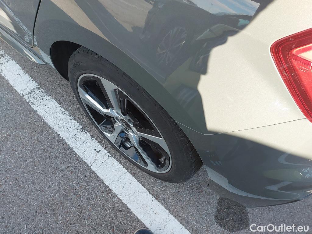  Audi  A1 Sportback AUDI A1 / 2018 / 5P / berlina con portón Sportback Adrenalin 25 TFSI 70kW (95CV)(SP)(SL) #4