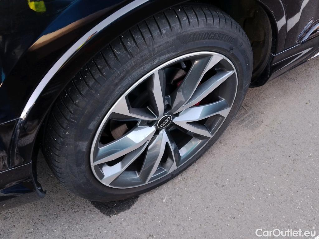  Audi  Q7 AUDI  / 2019 / 5P / todoterreno S line 60 TFSIe 335kW(456CV) quattro tip #8