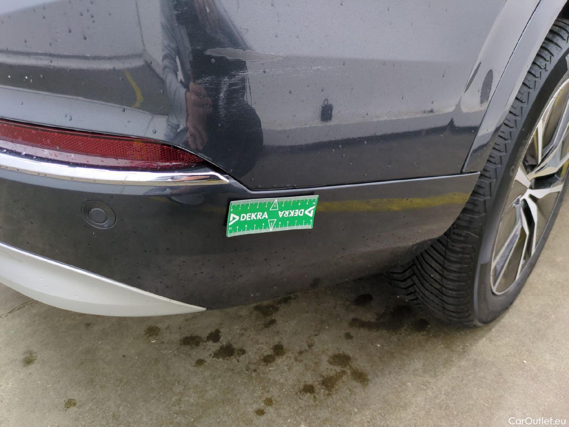  Volvo  XC90 VOLVO  / 2019 / 5P / SUV Recharge T8 AWD GT 8 Inscription Busi #24