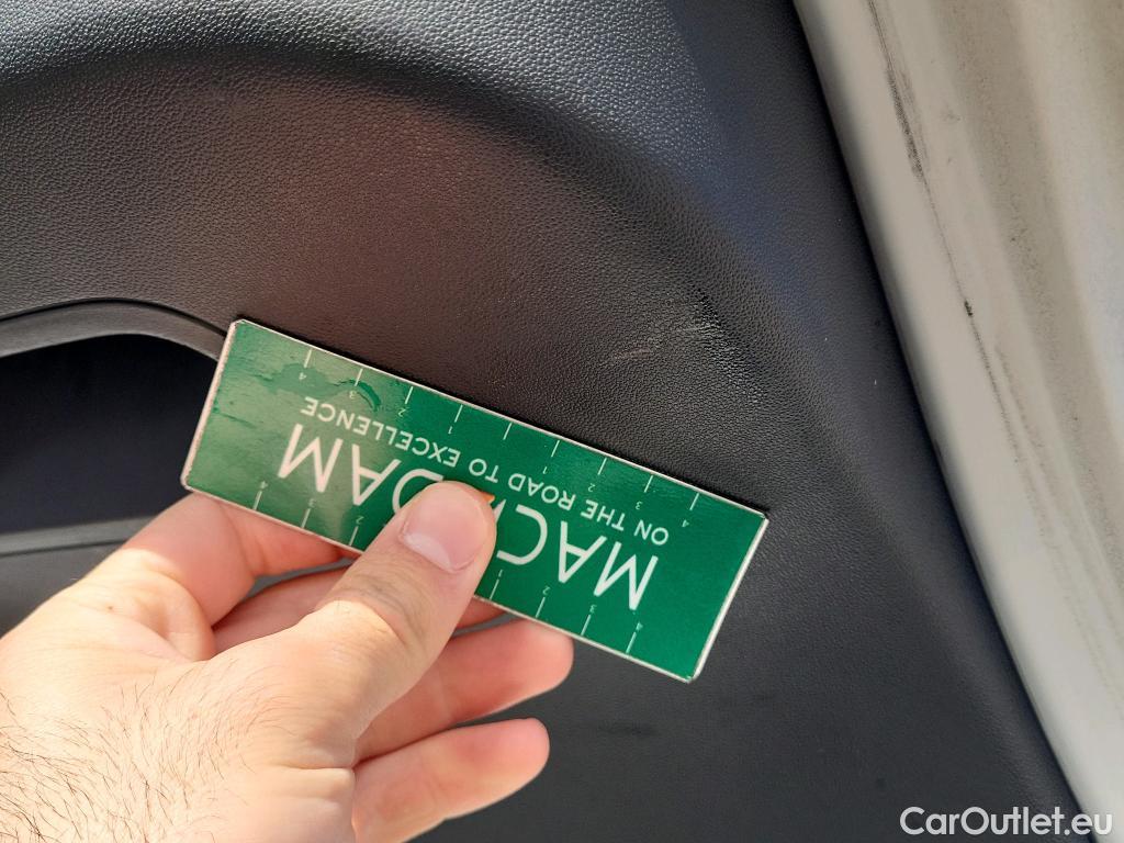  Citroen  C3 CITROEN  / 2020 / 5P / berlina con portón BlueHDi 75KW (100CV) S&S Live Pack #10