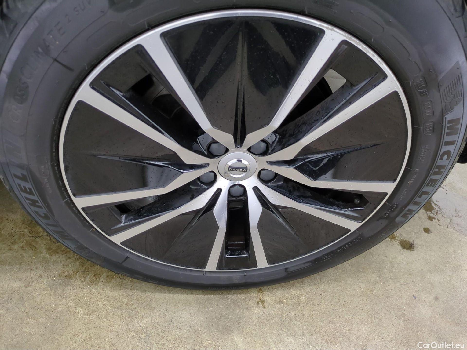  Volvo  XC90 VOLVO  / 2019 / 5P / SUV Recharge T8 AWD GT 8 Inscription Busi #8