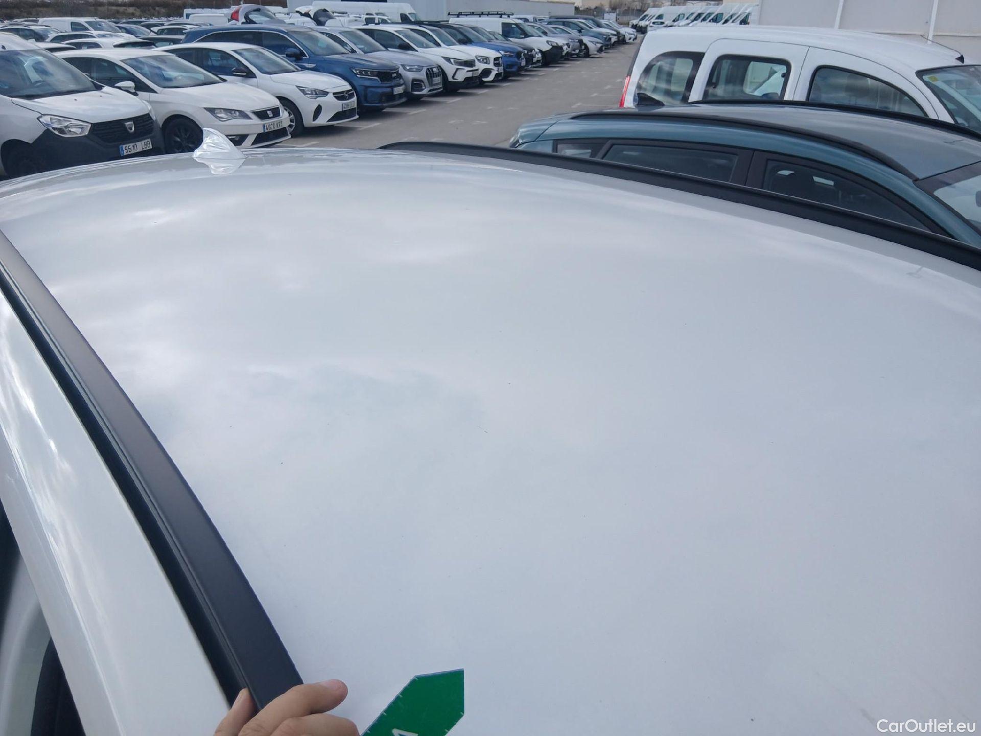  Bmw  X1 BMW  / 2019 / 5P / todoterreno sDrive16d Business #41