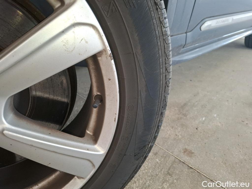  Volvo  XC90 VOLVO  / 2019 / 5P / SUV Recharge T8 AWD GT 8 Inscription Busi #61