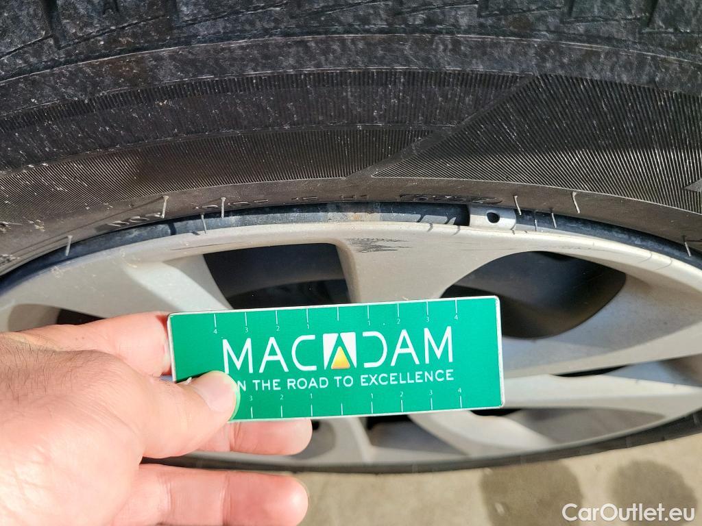  Citroen  C3 CITROEN  / 2020 / 5P / berlina con portón BlueHDi 75KW (100CV) S&S Live Pack #35