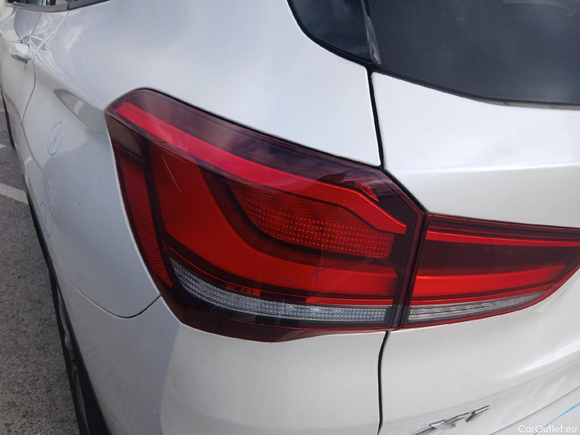  Bmw  X1 BMW  / 2019 / 5P / todoterreno sDrive16d Business #27