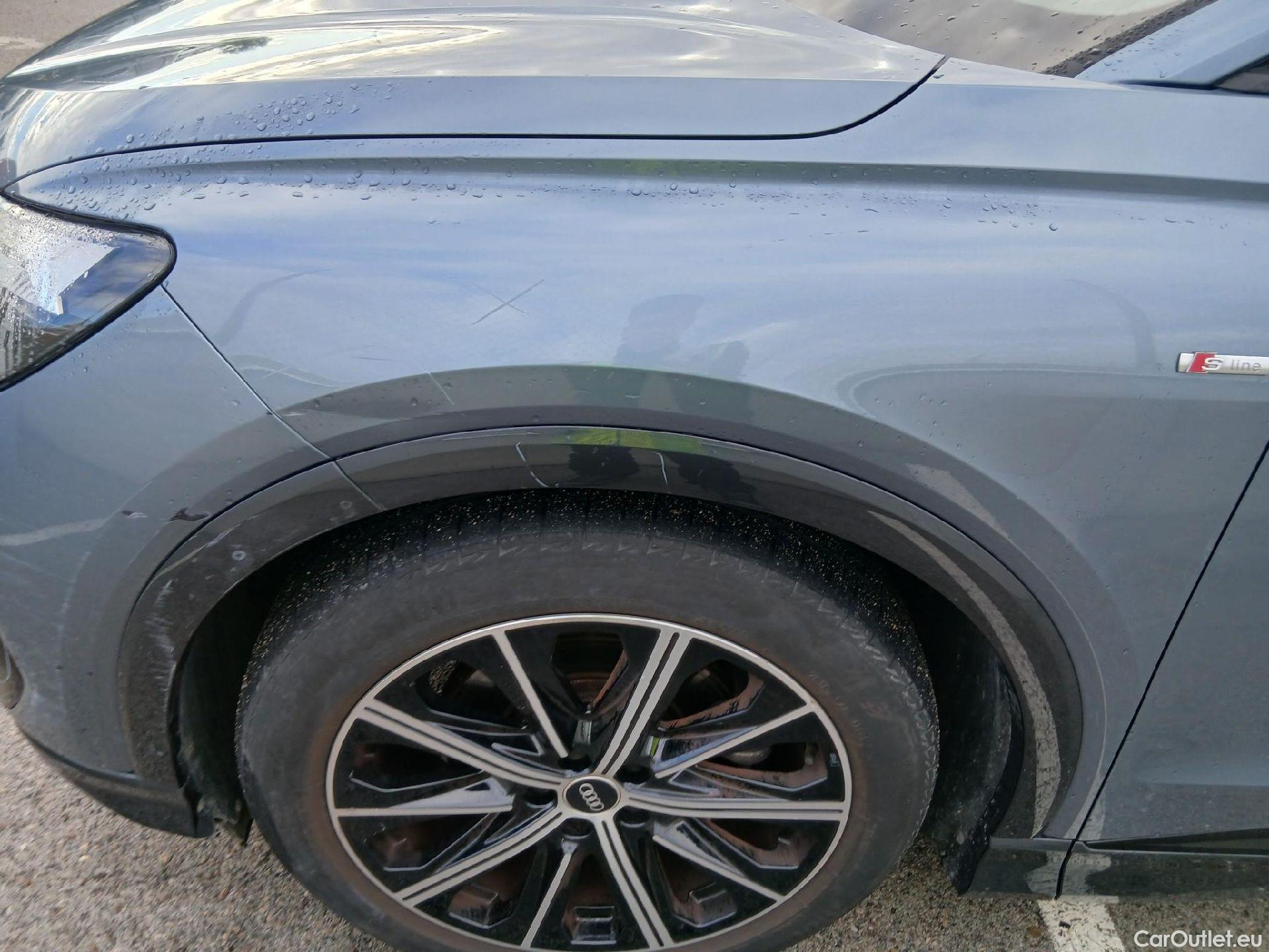  Audi  Q4 E-Tron AUDI Q4 Sportback e-tron / 2021 / 5P / todoterreno Black line edition 35 e-tron 125kW 55kWh #56