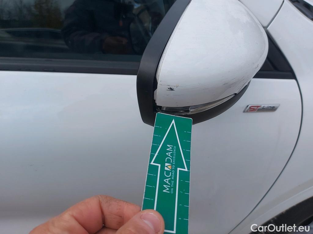  Ford  Kuga FORD  / 2019 / 5P / todoterreno ST-Line X 2.5 Duratec PHEV 165kW Auto #18