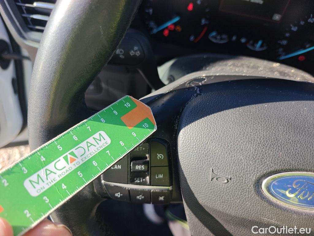  Ford  Focus FORD  / 2018 / 5P / berlina con portón 1.5 Ecoblue 88kW Trend+ #10