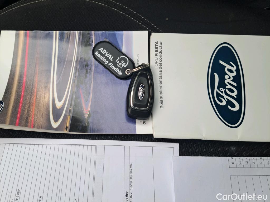  Ford  Fiesta FORD  / 2021 / 5P / berlina con portón 1.1 IT-VCT 55kW (75CV) Trend 5p #2