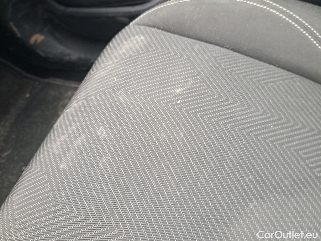  Ford  Fiesta FORD  / 2021 / 5P / berlina con portón 1.1 IT-VCT 55kW (75CV) Trend 5p #7