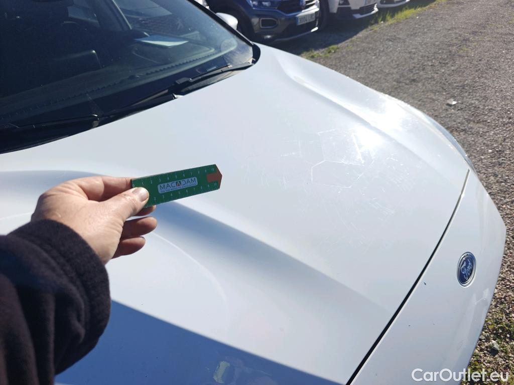  Ford  Focus FORD  / 2018 / 5P / berlina con portón 1.5 Ecoblue 88kW Trend+ #1