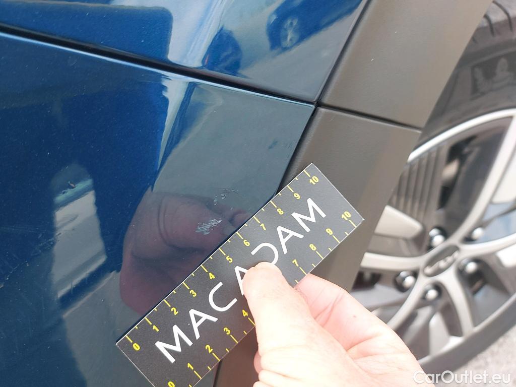  KIA  Niro KIA  / 2019 / 5P / crossover 1.6 GDi HEV 104kW (141CV) Concept #16